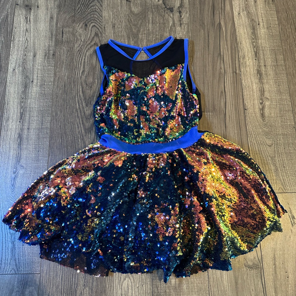 Girls dress